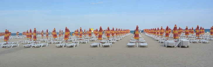 Пляж на болгарском курорте Курорты Болгарии на море
