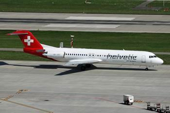 самолет Helvetic Airways