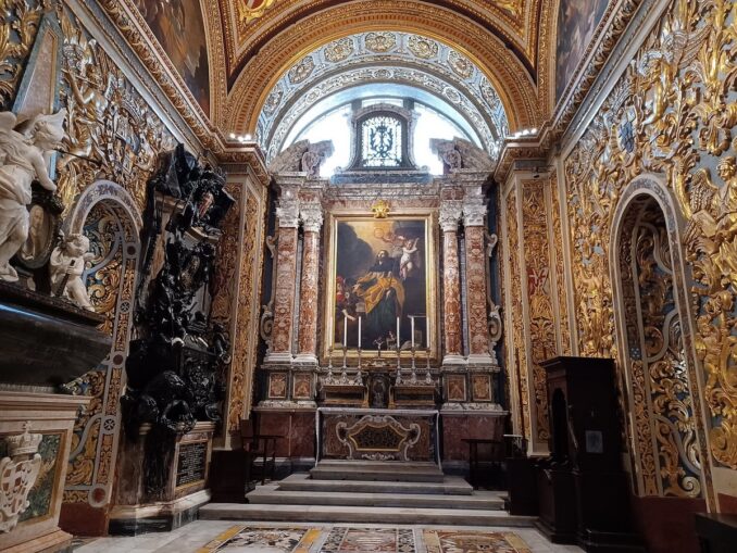 В собор святого Иоанна в Валлетте нужно сходить в первую очередь