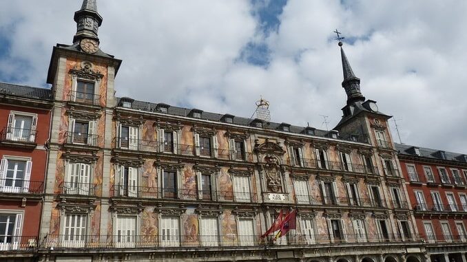 Плаза Майор -главная площадь Мадрида