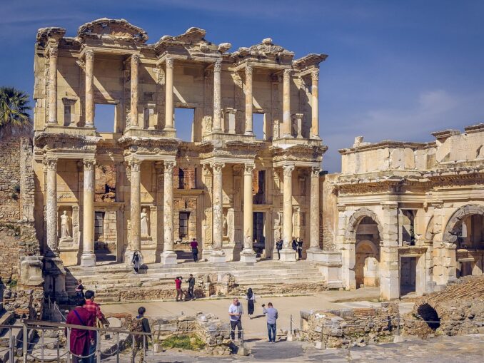 Библиотека Цельса в Эфесе