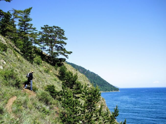 Глубина Байкала более 1 600 метров