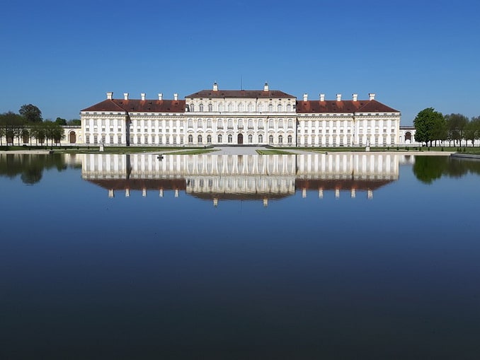 Дворец Шлайсхайм, парковый фасад