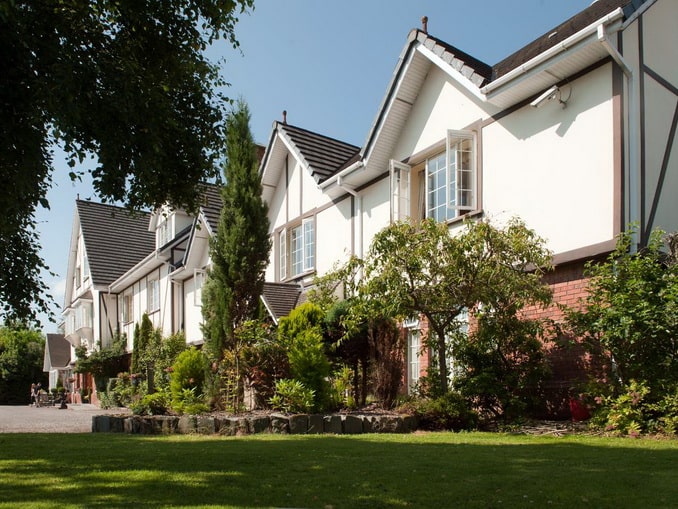 Отель Old Weir Lodge в Килларни