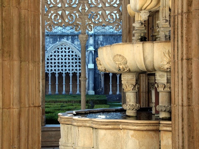 Монастырь Баталья, Португалия