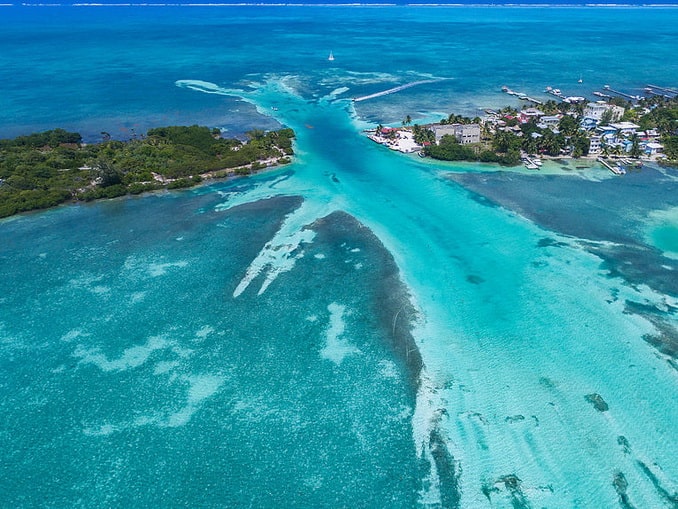 Мезоамериканский риф Белиз фото Dronepicr