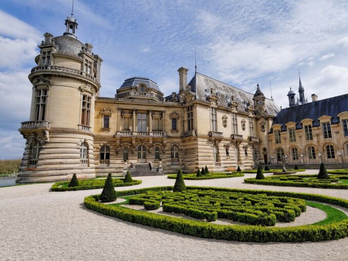 Бесплатное посещение Шантийи входит в Paris Pass