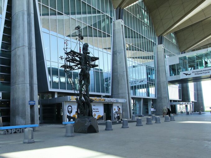 Добраться до Санкт-Петербурга из аэропорта Пулково проще всего на автобусе