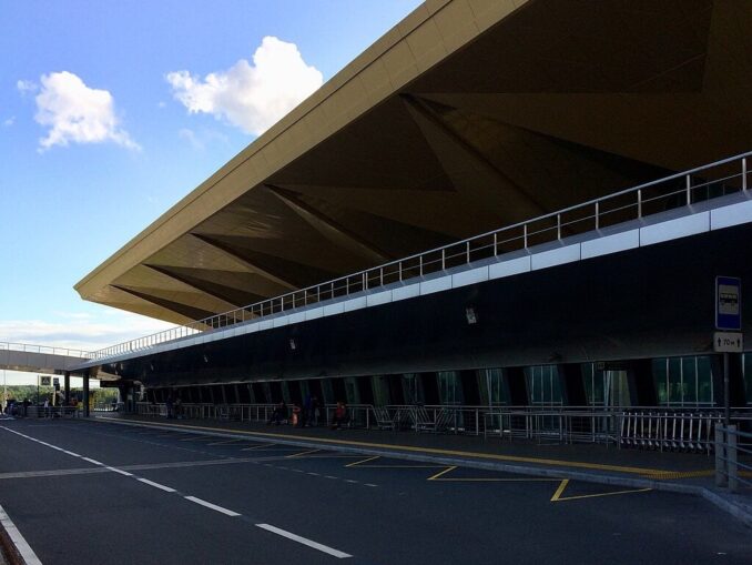 Из аэропорта Пулково легко добраться до Санкт-Петербурга