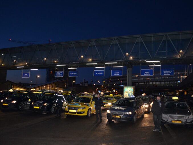 Такси в аэропорту Арланда