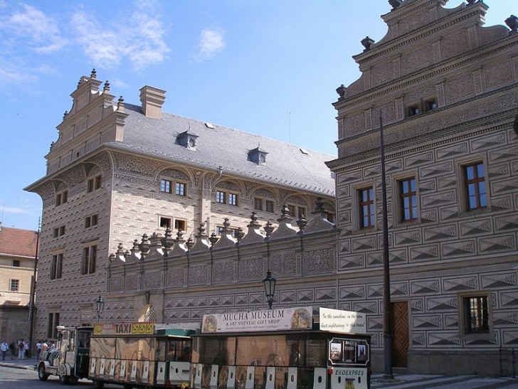 Шварценбергский дворец, Прага