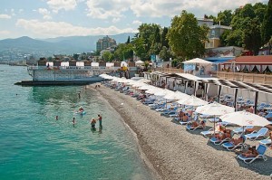 Массандровский пляж, Ялта, фото novchronic.ru