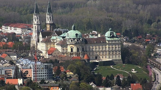 Клостернойбург, Вена, фото Bwag Клостернойбург, Вена, фото Bwag