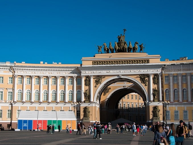 Арка Главного штаба в Санкт-Петербурге