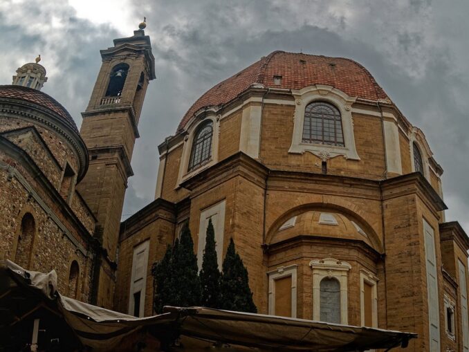 О Капелле Медичи во Флоренции туристы пишут в отзывах с неизменным восхищением