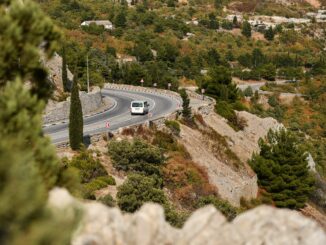 Дорога в Крыму - куда поехать на море на машине?