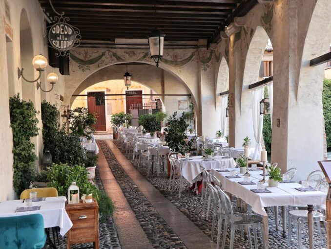 В Тревизо нужно увидеть знаменитые арки