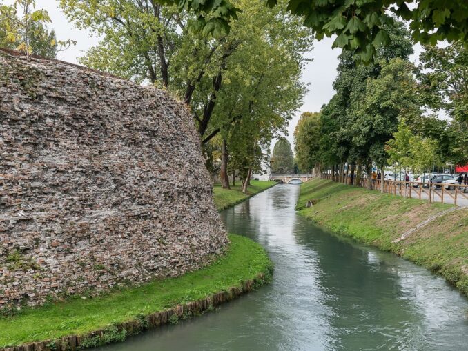 Река Боттенига в Тревизо