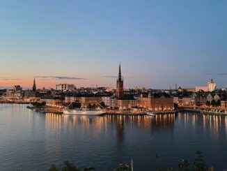 В Стокгольм когда-то ходили паромы из Санкт-Петербурга