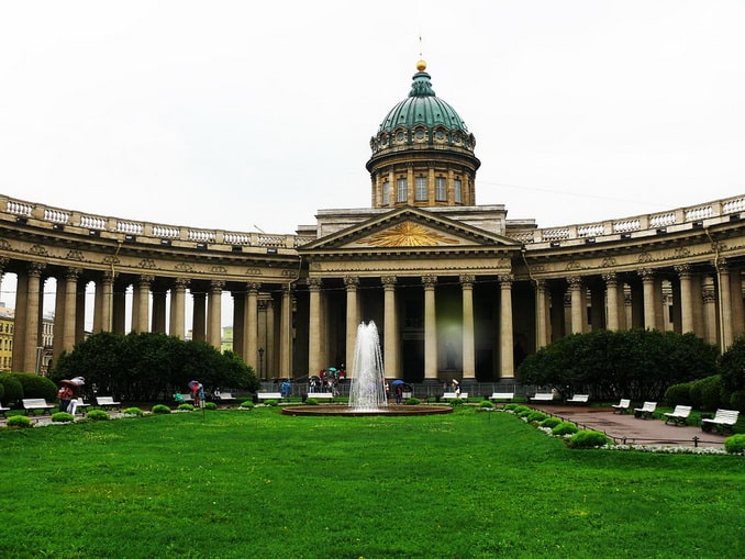 Казанский собор, Санкт-Петербург Казанский собор в Санкт-Петербурге, архитектор Воронихин