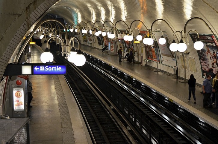 Метро в Париже