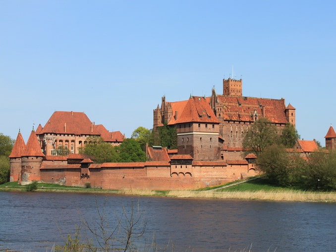 Замок Мальборк - стоит посетить в Польше