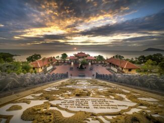 Встретить Новый год во Вьетнаме можно дважды: по солнечному и лунному календарю