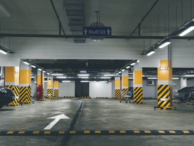 Паркинг, Москва