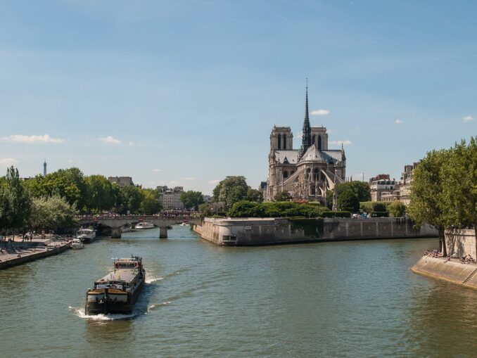Остров Сите получится посмотреть в Париже всего за 1 день