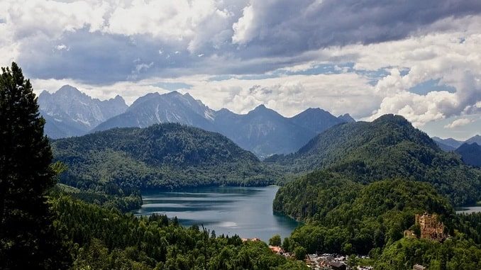 Германия: Хоэншвангау и Альпы Германия: Хоэншвангау и Альпы