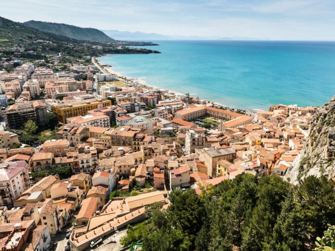 Чефалу - в октябре на Сицилию стоит ехать отдыхать на море!