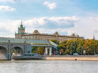 Москва - сюда стоит поехать в России в октябре
