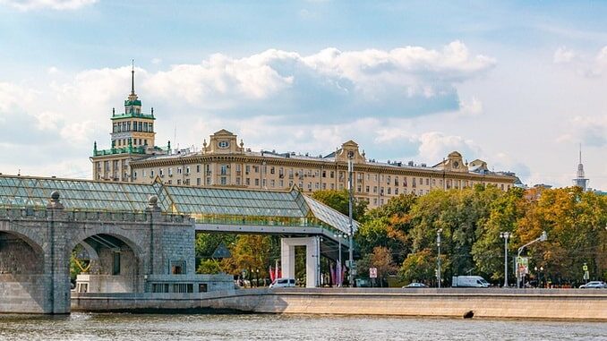 Осень в Москве, Россия Москва - сюда стоит поехать в России в октябре