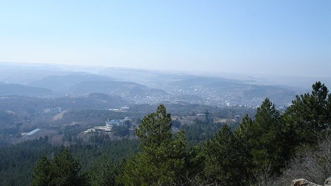 Кисловодск, Россия Кисловодск в марте, фото Stranneek