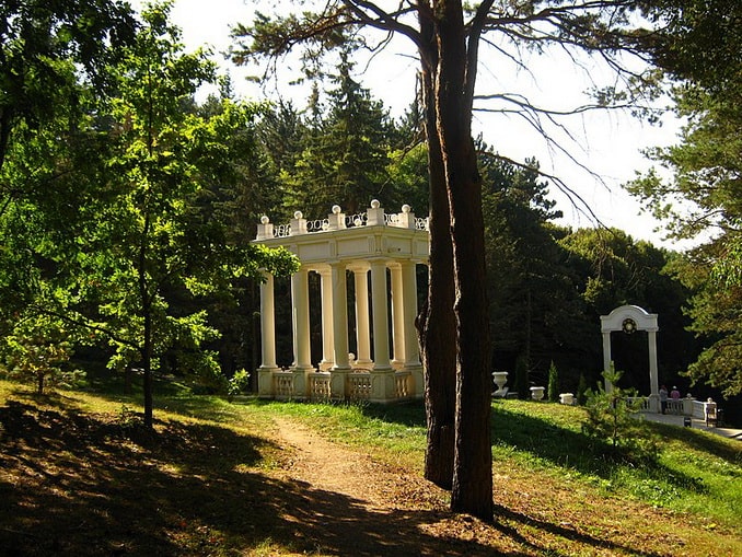 Курортный парк в Кисловодске в сентябре, фото LWayfarer