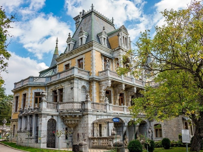 Массандровский дворец Александра III в Крыму