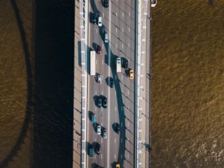 Стоит ли ехать в путешествие по России на машине?
