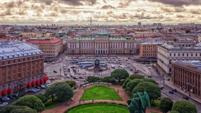 Санкт-Петербург, Россия Санкт-Петербург - куда можно сходить с детьми в центре?