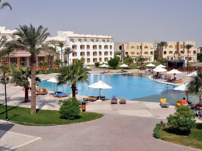 За пределами высокого сезона в Хургаде можно отдохнуть очень недорого