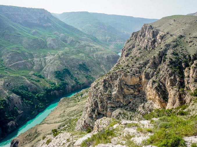 Сулакский каньон - самый глубокий каньон на территории Евразии