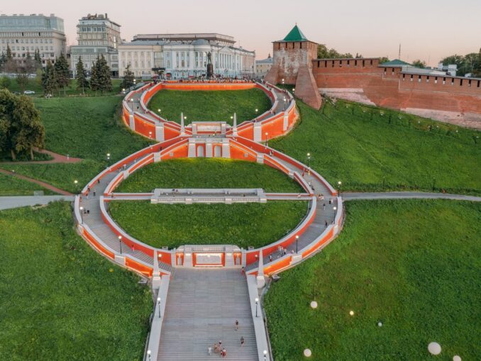 Чкаловская лестница нужно посетить в Нижнем Новгороде обязательно