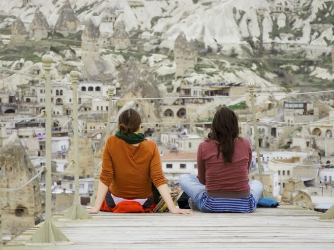 Не все туристы знают, какую одежду брать в поездку в Каппадокию в Турции