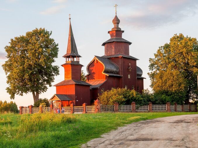 село Богослов с церковью 17 века