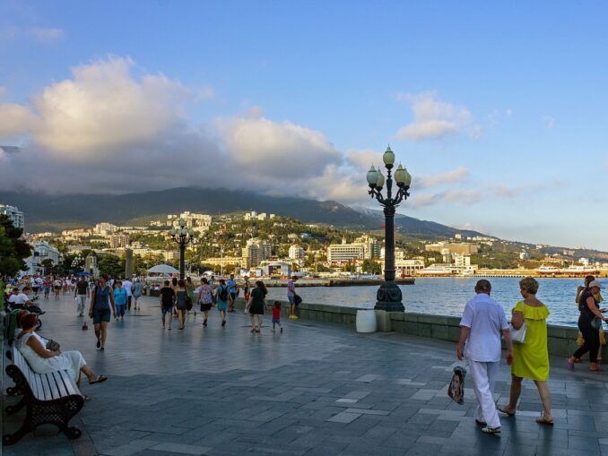 В Ялте нужно сходить на набережную