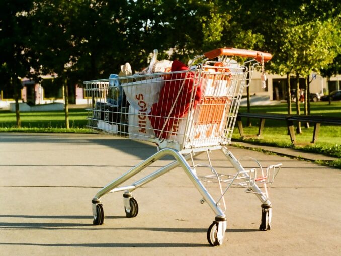 В Алании туристу покупают в Мигросе