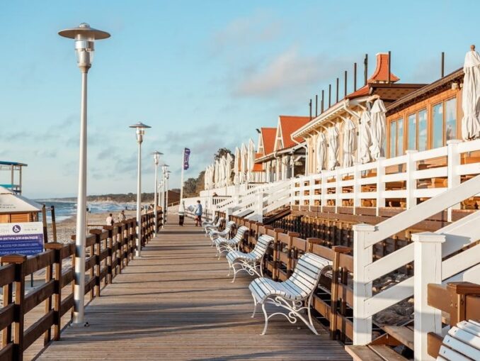 Набережная в Зеленоградске, Балтийское море