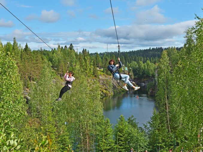 В парке Рускеала в Карелии можно прекрасно отдохнуть летом