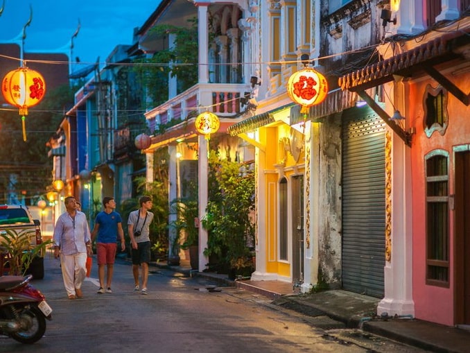 На Пхукете стоит посетить его столицу