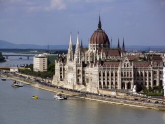 Парламент - в Будапешт в сентябре стоит ехать!