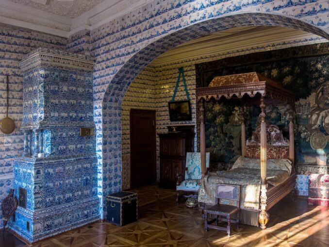 Зал Меншиковского дворца - Варварины покои